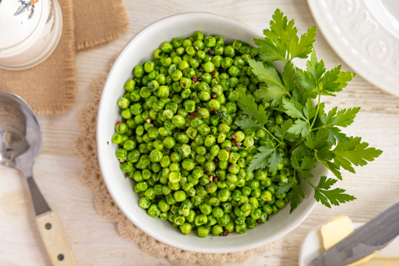 Klassisches Erbsengemüse nach Omas Rezept