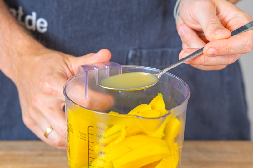 Limettensaft dazugeben