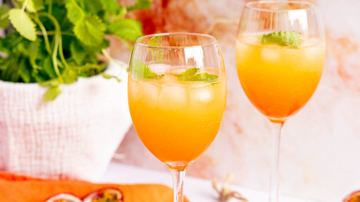 Maracuja Spritz