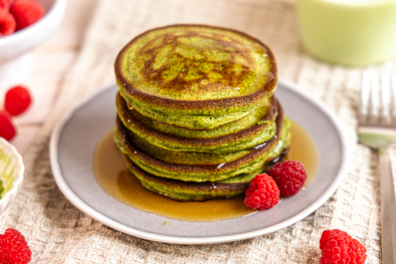 Fluffige Matcha Pancakes