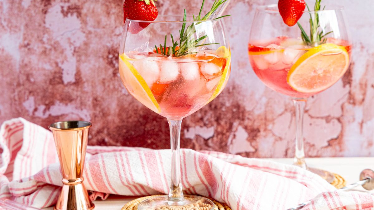 Pink Gin Spritz