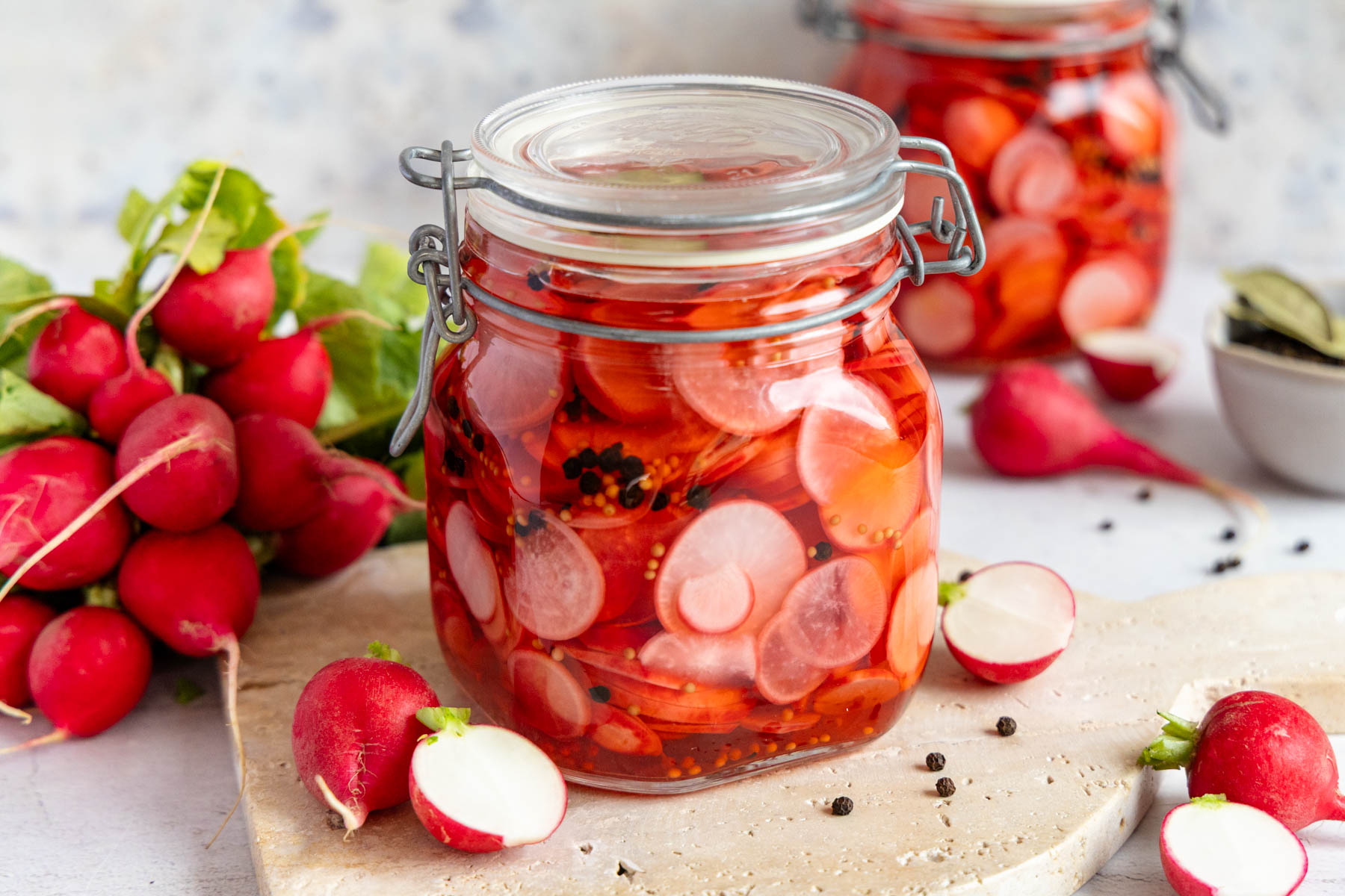 Radieschen einlegen: einfach haltbar gemacht