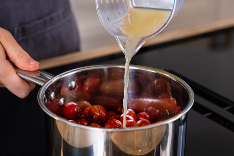 Zitronensaft dazugeben