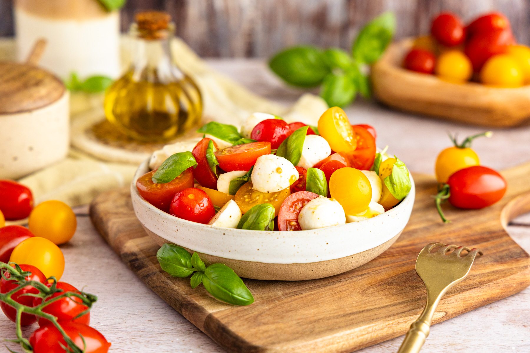 Tomate-Mozzarella-Salat