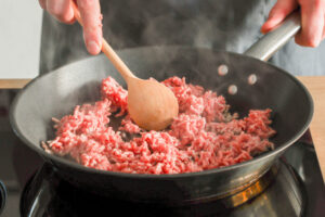 Hackfleisch anbraten
