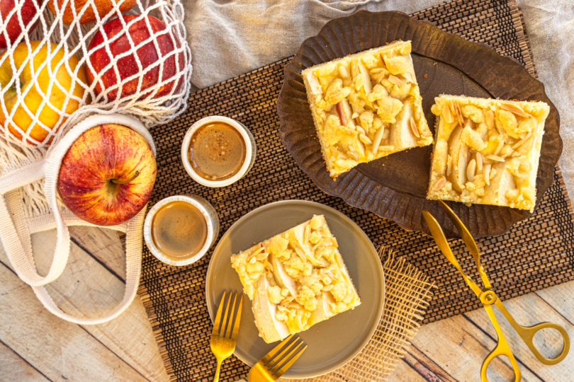 Apfelkuchen mit Quark-Öl-Teig vom Blech