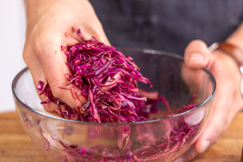 Rotkohl mürbe kneten