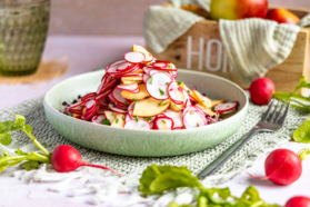 Radieschensalat mit Apfel