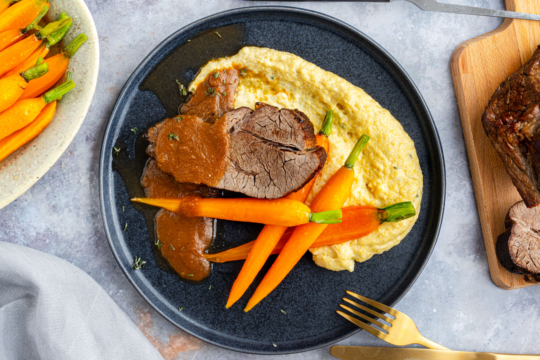 Saftiger Rinderbraten im Bratschlauch top down