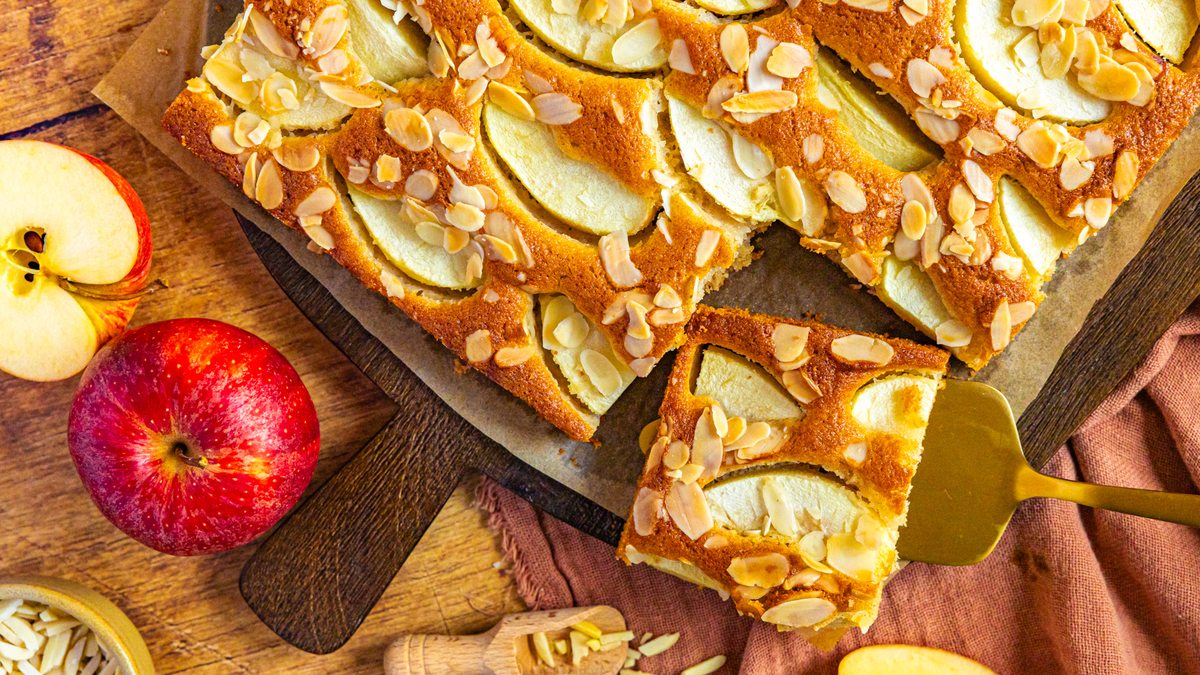Bratapfelkuchen: Landfrauen-Rezept vom Blech
