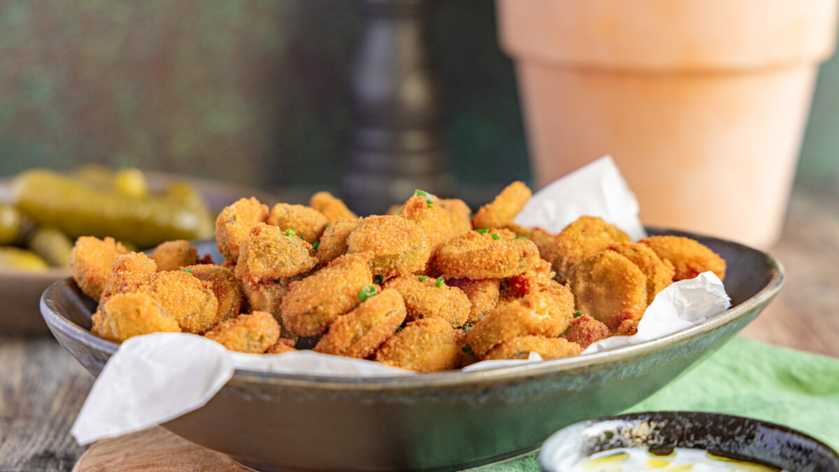 Fried Pickles: Knusprig frittierte Essiggurken