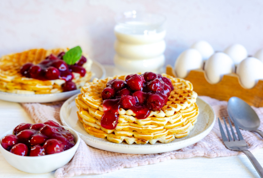 Heiße Kirschen für Waffeln