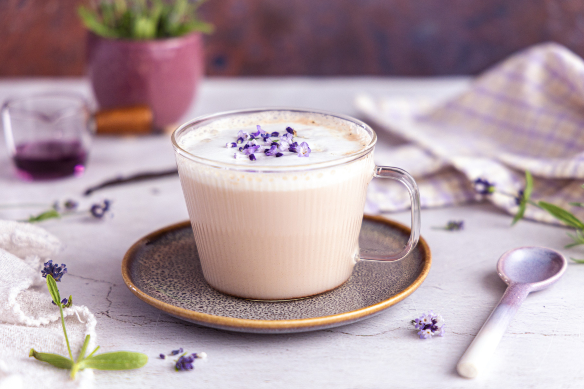 Moon Milk: Mondmilch mit Lavendel