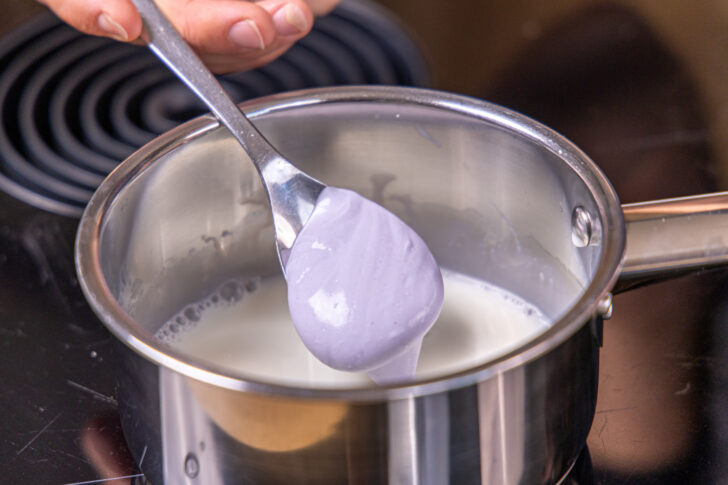 Esslöffel Creme unterrühren