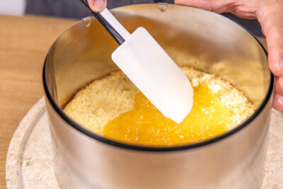 Lemon Curd verstreichen