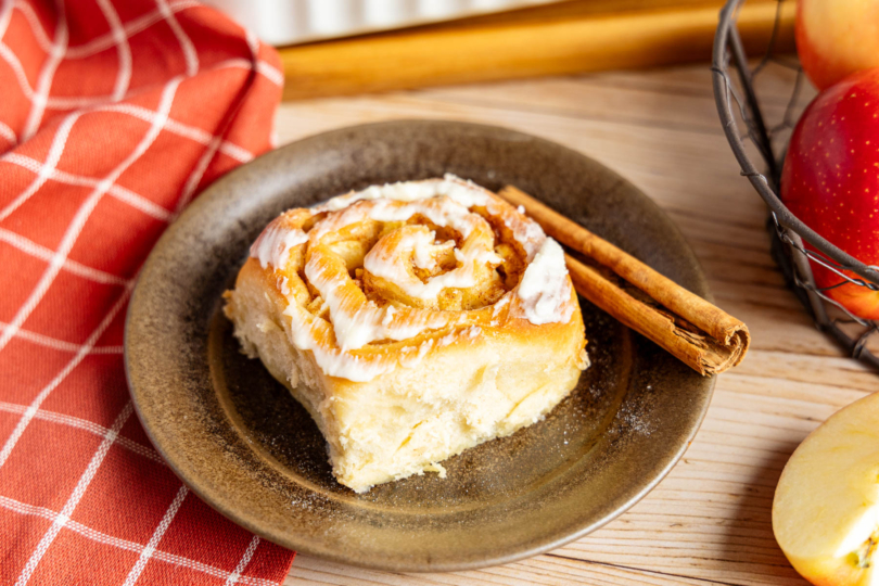 Stück Apfel-Zimtschnecken