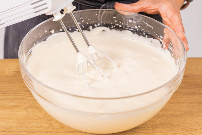Teig aufschlagen