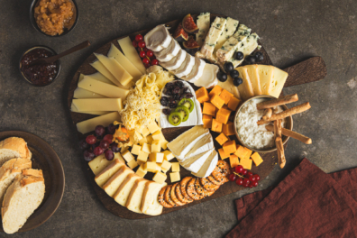 Käseplatte anrichten