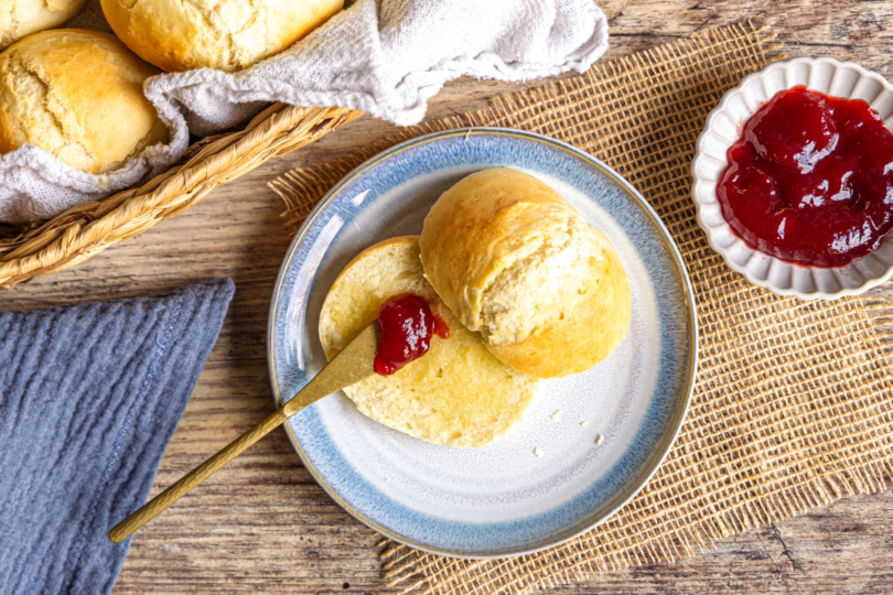 Schnelle Joghurtbrötchen ohne Hefe