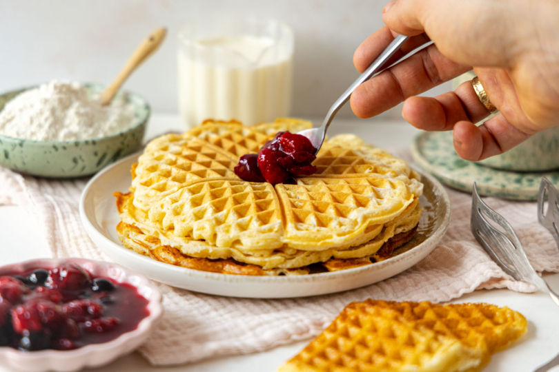 Waffeln ohne Ei mit Beeren