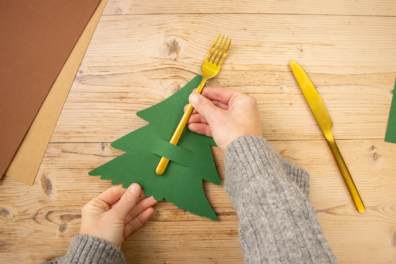 Gabel in Bestecktasche einstecken