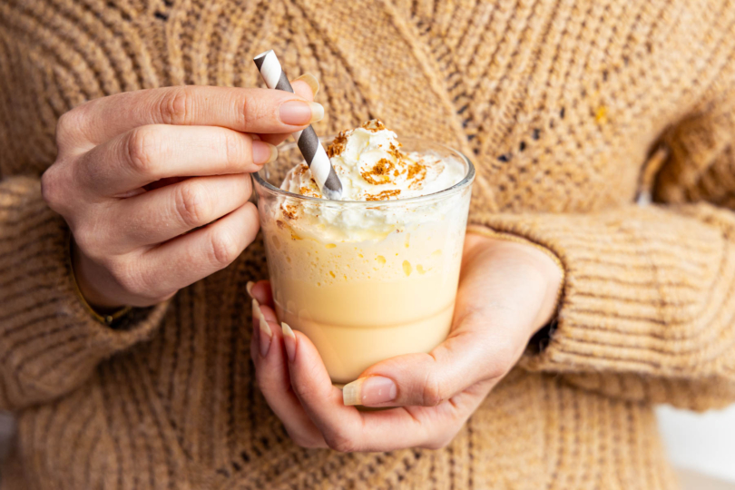 Bombardino - Heißer Eierlikör-Cocktail