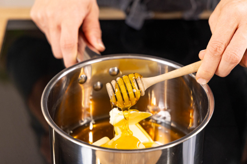 Honig und butter schmelzen