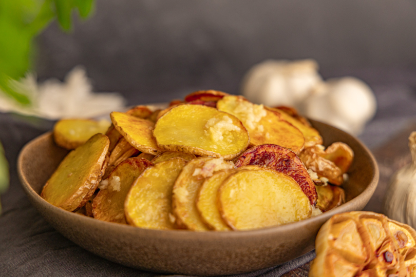 griechische Knoblauchkartoffeln