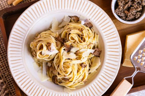 Pasta mit frischer Trüffelpaste