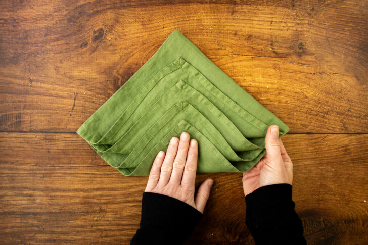 Serviette drehen