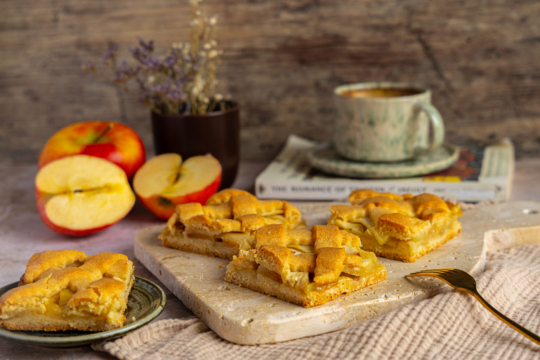 Apfelkuchen mit Gitter