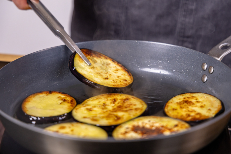 Aubergine braten
