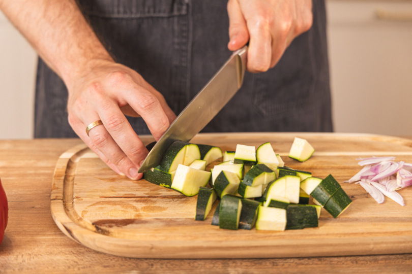Zucchini schneiden