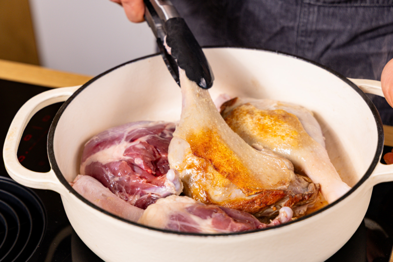 Gänsekeulen anbraten