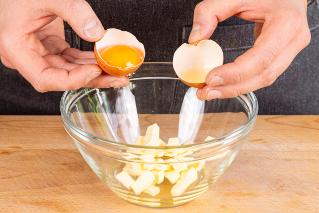Grießnockerlsuppe nach Omas Rezept: wenn es nach den Feiertagen leicht ... Grießnockerlsuppe nach Omas Rezept: wenn es nach den Feiertagen leicht ...