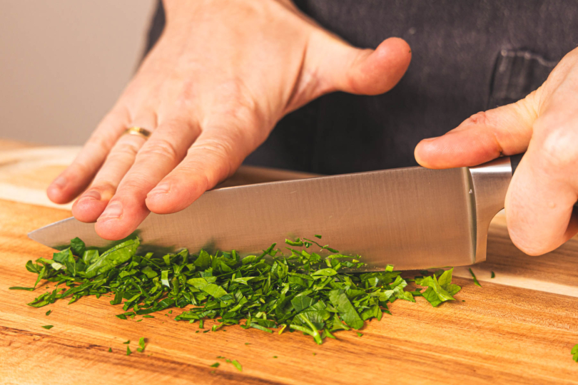 Petersilie hacken