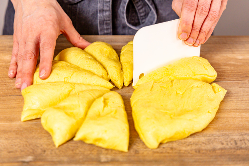 Hefeteig portionieren