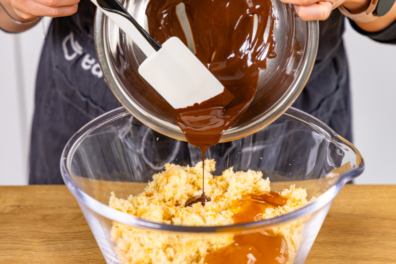 Zutaten für die Füllung miteinander vermengen