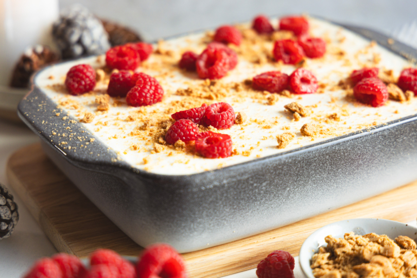 Spekulatius Dessert in der Auflaufform dekorieren