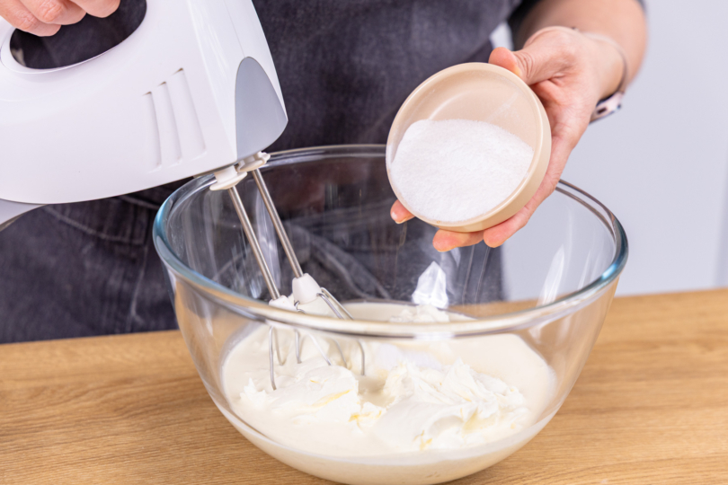 Sahnesteif dazugeben