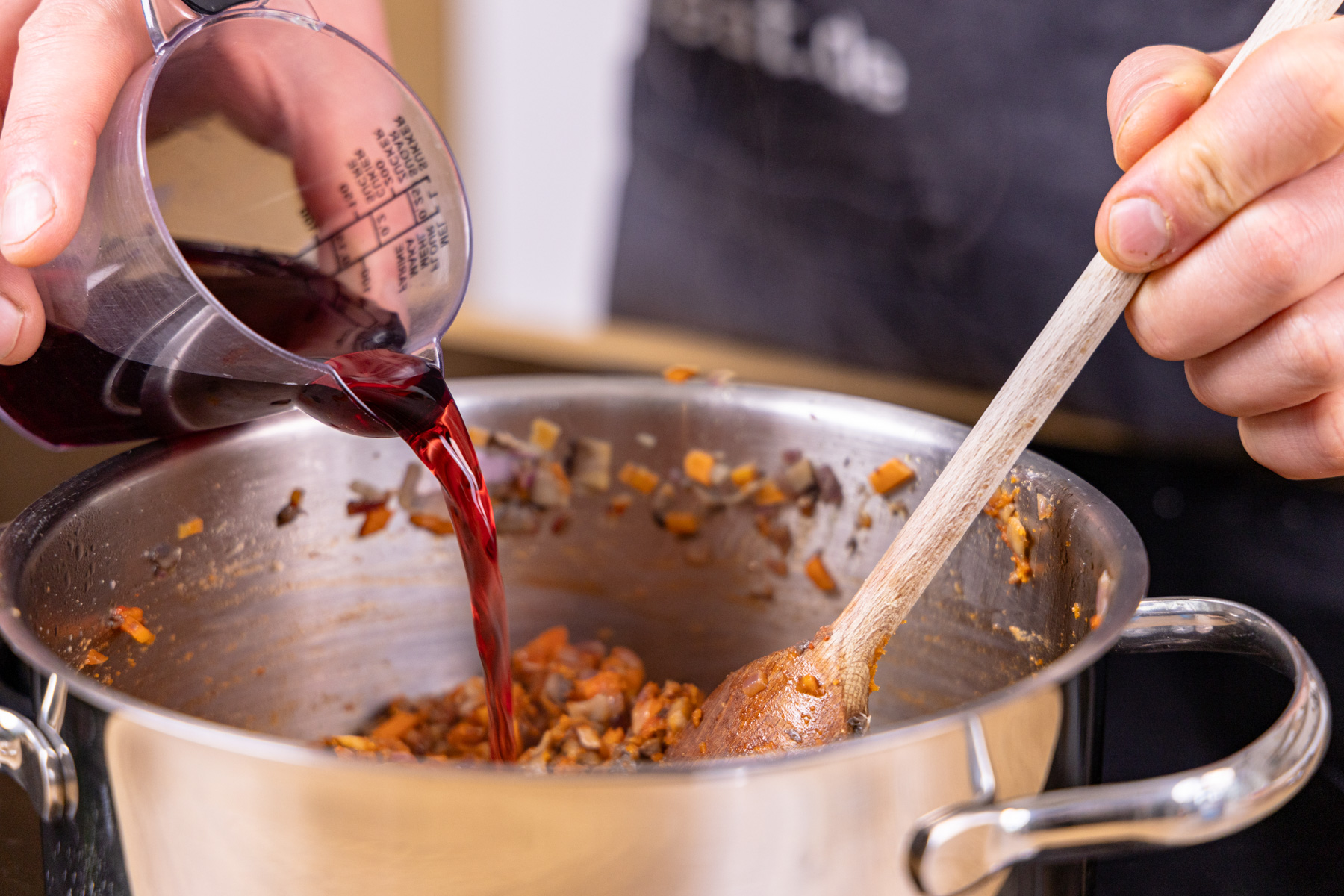 Vegane Bratensauce für vegane Rouladen Vegane Bratensauce für vegane Rouladen