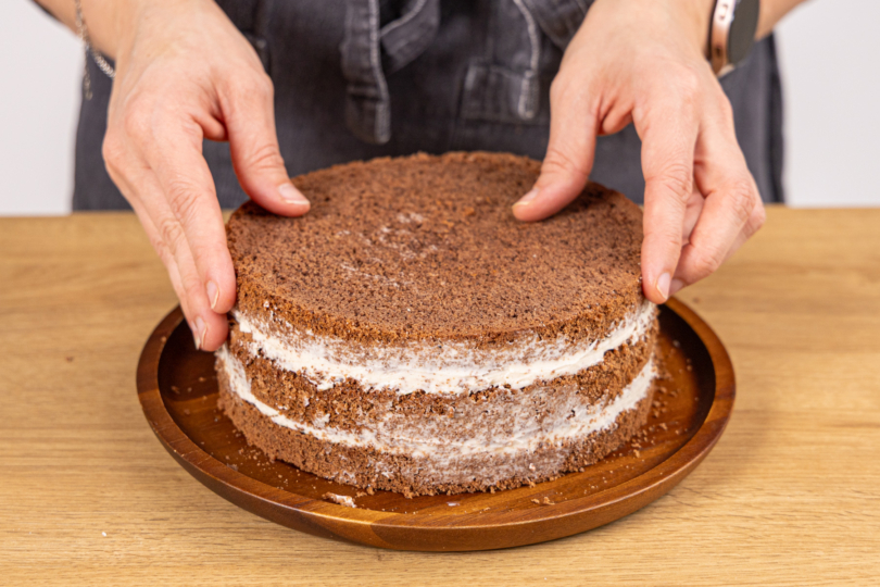 Weihnachtstorte schichten