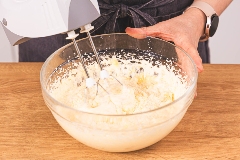 Bananenbrei unterrühren