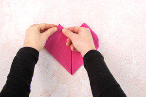 Servietten Herz aus Papierservietten falten