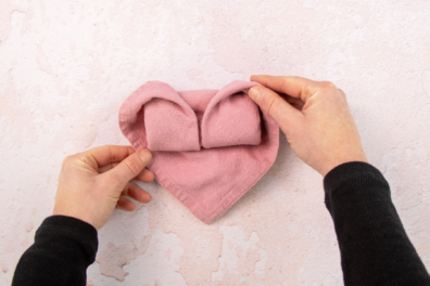 Herz mit den Händen formen