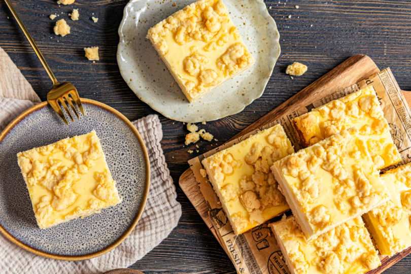 Käsekuchen vom Blech mit Streuseln top down