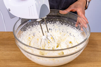 Creme aufschlagen
