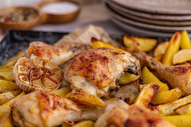 Knoblauch-Hähnchen mit Kartoffeln