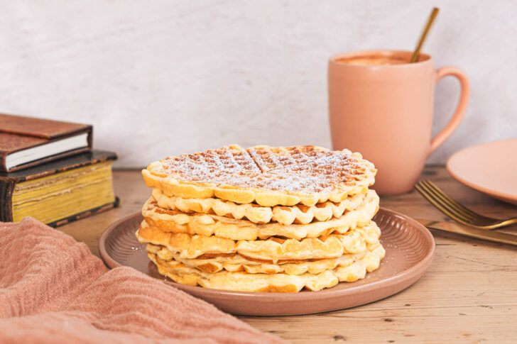 Quarkwaffeln ohne Butter als Stapel