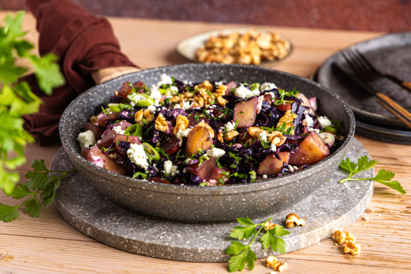 Rotkohlpfanne mit Kartoffeln